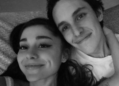 Ariana Grande says ‘Yes’ to a forever with her beau Dalton Gomez - evoke.ie