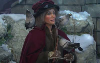Watch Kristen Wiig play the Pigeon Lady in ‘Home Alone 2’ parody - www.nme.com - New York - New York