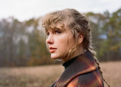 Taylor Swift’s ‘Evermore’ Debuts At No. 1 - etcanada.com