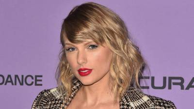 Taylor Swift Scores Second No. 1 Album Of 2020 With ‘Evermore’ - deadline.com