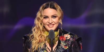 Madonna Shows Off Her Post Hip Surgery Scar in Selfie Pics - www.justjared.com