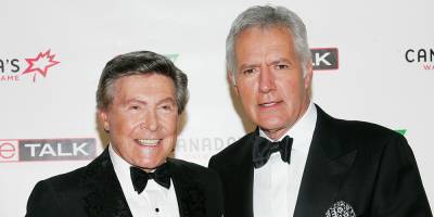 Jeopardy's Long Time Announcer Johnny Gilbert Says Everyone On Set Is 'In A Fog' Since Alex Trebek's Death - www.justjared.com