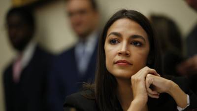 Alexandria Ocasio-Cortez Has the Answers To Your Most Pressing COVID-19 Vaccine Questions - www.etonline.com