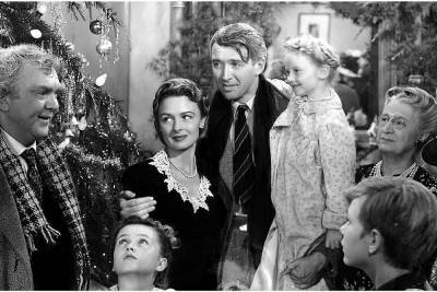 Here Are 10 Classic Holiday Movies To Watch Right Now - www.hollywood.com