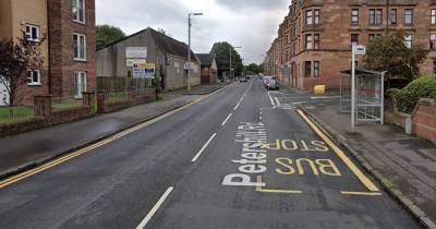 Man seriously assaulted on Glasgow street as locals report seeing 'pools of blood' - www.dailyrecord.co.uk - Scotland