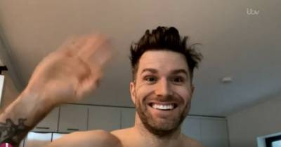 Joel Dommett leaves fans hot under the collar as he appears topless after running late for interview - www.ok.co.uk