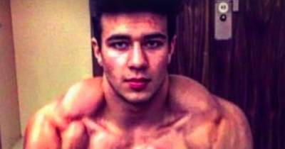 Tommy Fury looks unrecognisable as he shares incredible teenage throwback snap of bulging muscles - www.ok.co.uk - Hague - Maldives