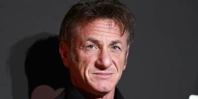 Sean Penn Reacts to His Hair Going Viral After MSNBC Appearance - www.justjared.com - Los Angeles - USA
