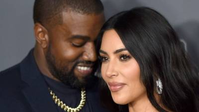 Kanye West Is Missing From Kim Kardashian’s Family Christmas Photo Fans Have Questions - stylecaster.com - Lake