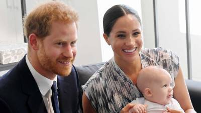 Meghan Markle, Prince Harry's cheery Christmas card featuring 1-year-old son Archie revealed - www.foxnews.com