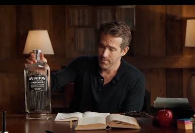Ryan Reynolds Pitches His Aviation Gin As The Perfect Last-Minute Christmas Gift - etcanada.com