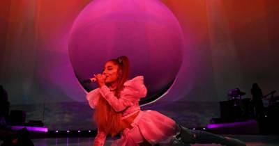 Ariana Grande Helps Spread Festive Joy At Manchester Children's Hospitals With Heartfelt Early Christmas Presents - www.msn.com - Manchester