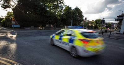 Gang of four people arrested after police chase down stolen vehicle filled with drugs - www.manchestereveningnews.co.uk