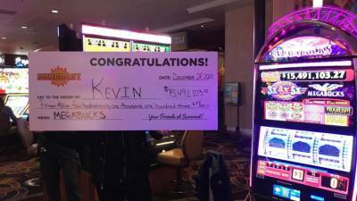 Las Vegas slots player wins $15.5M jackpot on Christmas Eve - www.foxnews.com - Las Vegas