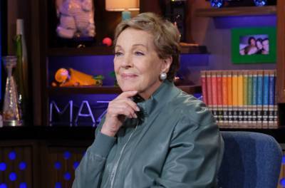 Viewers Are Going Wild For Julie Andrews’ Vicious ‘Gossip Girl’-Like Role On ‘Bridgerton’ - etcanada.com - London