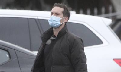 Tobey Maguire Spotted Out & About on Christmas Day - www.justjared.com