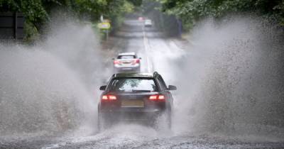 Storm Bella hits Scotland with 70mph winds and heavy rain as snow weather warning issued - www.dailyrecord.co.uk - Scotland