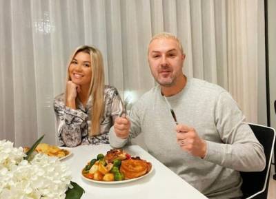 ‘Autism doesn’t stop for Christmas day’: Christine McGuinness shares pictures of Christmas dinner - evoke.ie