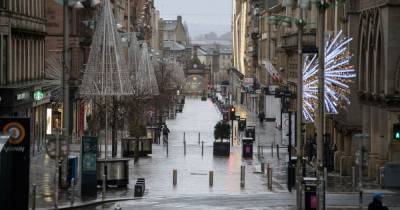 'Ghost town' Scots streets empty on Boxing Day as Tier 4 lockdown shuts down cities - www.dailyrecord.co.uk - Scotland