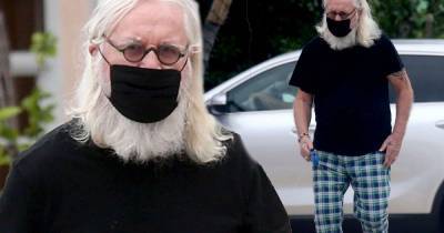 Sir Billy Connolly steps out for a stroll near his Florida home - www.msn.com - Florida
