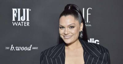 Jessie J left deaf and unable to walk over Christmas by Meniere's disease - www.msn.com