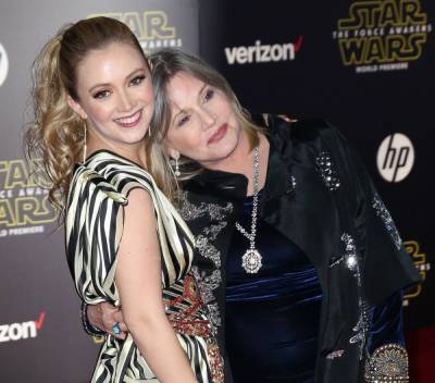 Billie Lourd Remembers Mom Carrie Fisher On Fourth Anniversary Of Her Death - perezhilton.com