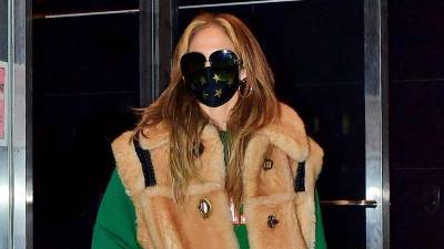 Jennifer Lopez Bundles Up in Green Sweatsuit for NYE Rehearsal - www.justjared.com - New York