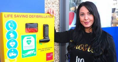 Woman who tried to save Blantyre shooting victim Graham 'Kermit' Williamson gets defibrillator installed - www.dailyrecord.co.uk