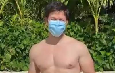 Mark Wahlberg Looks So Fit in New Shirtless Video on Instagram! - www.justjared.com