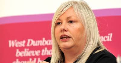 Dumbarton charity boss thanks communities for donating gifts to abuse victims - www.dailyrecord.co.uk