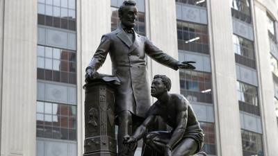 Statue of Abraham Lincoln with kneeling slave removed in Boston - www.foxnews.com - Boston