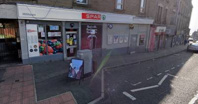 Armed mugging outside Spar in Dundee as man robbed of cash at knife point - www.dailyrecord.co.uk - Scotland