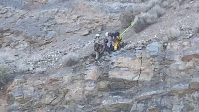 Utah hiker survives 100-foot fall onto cliff ledge, stranded for 5 hours before rescue - www.foxnews.com - Utah - city Salt Lake City