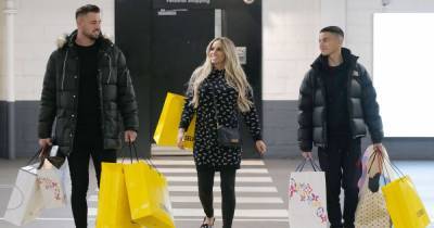 Katie Price buys 14 pairs of shoes in shopping spree with Carl Woods and son Junior after bankruptcy woes - www.ok.co.uk