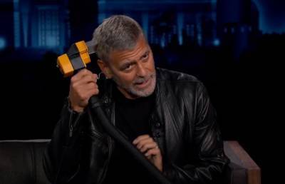 George Clooney Teaches Jimmy Kimmel How To Use A Flowbee After Admitting He’s Been Cutting His Own Hair For Years - etcanada.com