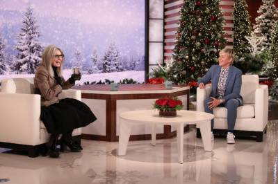 Diane Keaton Flirts With Audience Members As She Sips Wine During Hilarious ‘Ellen’ Interview - etcanada.com