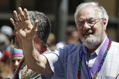 Former US Rep. Barney Frank sues contractor for unfinished work on home - www.foxnews.com