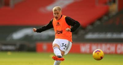 Donny van de Beek makes Manchester United selection admission and describes best position - www.manchestereveningnews.co.uk