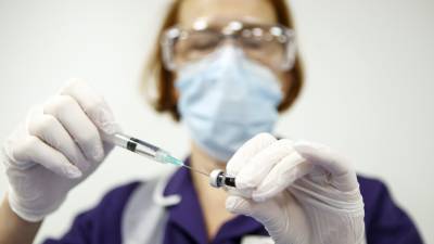 UK Approves Second Coronavirus Vaccine Amid Brutal Second Wave - deadline.com - Britain