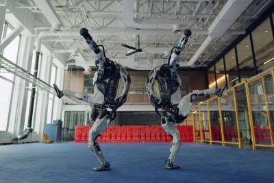 America is falling in ‘Love’ with these funky dancing robots - nypost.com - Boston - county Love