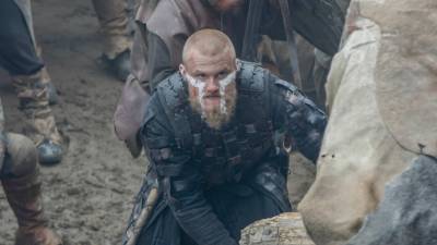 'Vikings': Alexander Ludwig, Creator on Giving Bjorn a Hero's Ending (Exclusive) - www.etonline.com