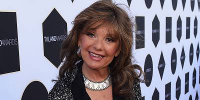 'Gilligan's Island' Mary Ann Actress Dawn Wells Passes Away at 82 Due to COVID-19 - www.justjared.com - Los Angeles - state Nevada - county Reno