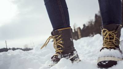 Best Winter Boots to Wear Now Until Spring - www.etonline.com