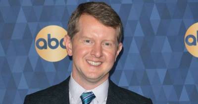 Jeopardy star Ken Jennings apologises for 'insensitive' tweets - www.msn.com