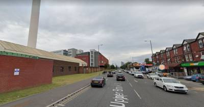 Royal Infirmary - Man ‘lying in the road’ killed during crash near Manchester Royal Infirmary - manchestereveningnews.co.uk - Manchester