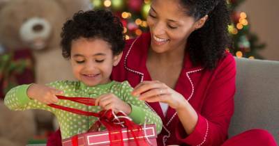 Save money and time using the 'rule of four' when Christmas shopping for kids - www.ok.co.uk