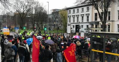 Students march through Fallowfield in protest at the University of Manchester - www.manchestereveningnews.co.uk - Manchester