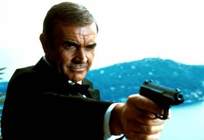 Sean Connery As James Bond Gun From ‘Dr. No’ Sold At Auction In Beverly Hills - deadline.com - Beverly Hills