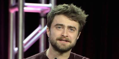 Daniel Radcliffe Broke So Many Harry Potter Wands Because He Was Doing This With Them! - www.justjared.com