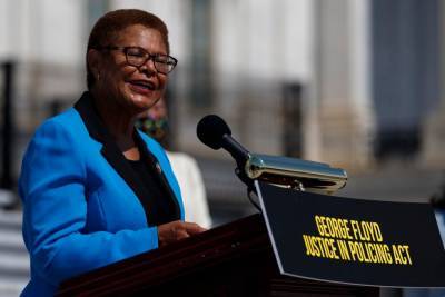 Karen Bass wants African American woman to replace Kamala Harris in the Senate - www.foxnews.com - USA - California - county Harris